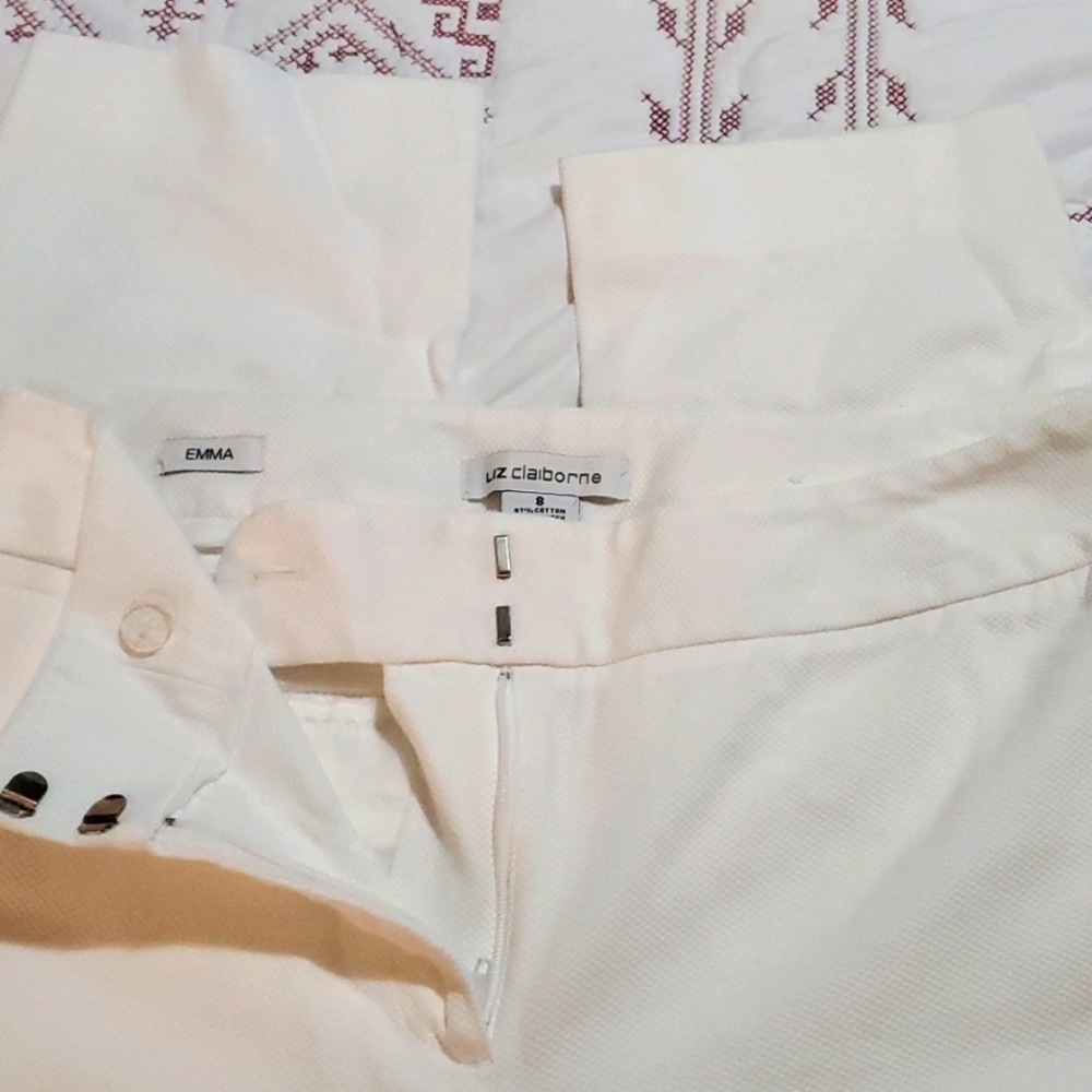 Women white pants
